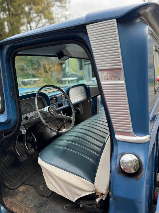 Chevy-apache-1961-7