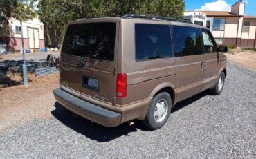 Chevy-astro-cargo-van-2000-6