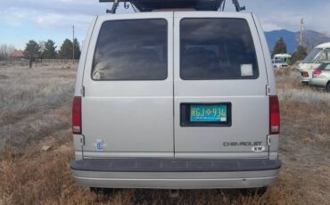 Chevy-astro-van-awd-1996-silver-12
