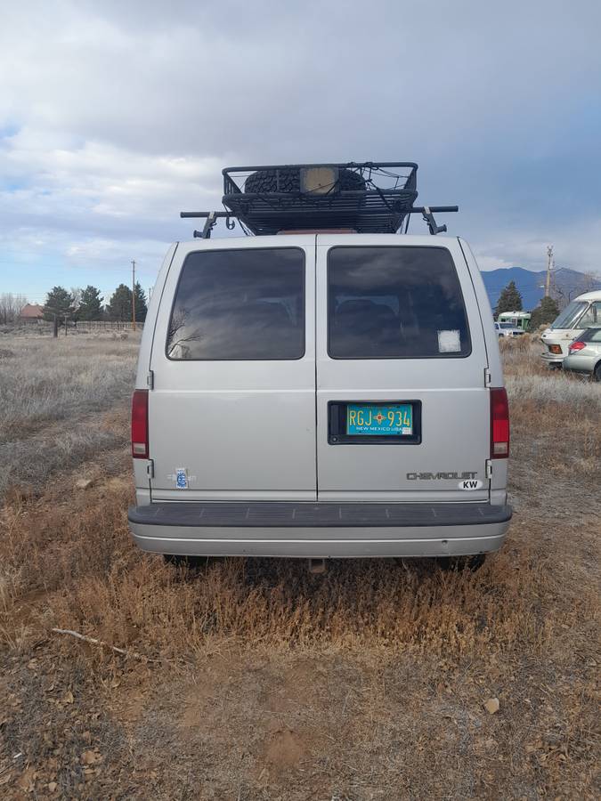 Chevy-astro-van-awd-1996-silver-12