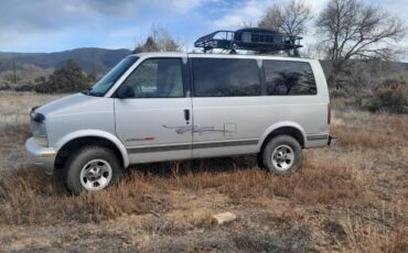 Chevy-astro-van-awd-1996-silver-5