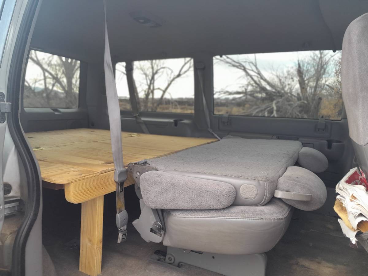 Chevy-astro-van-awd-1996-silver-8
