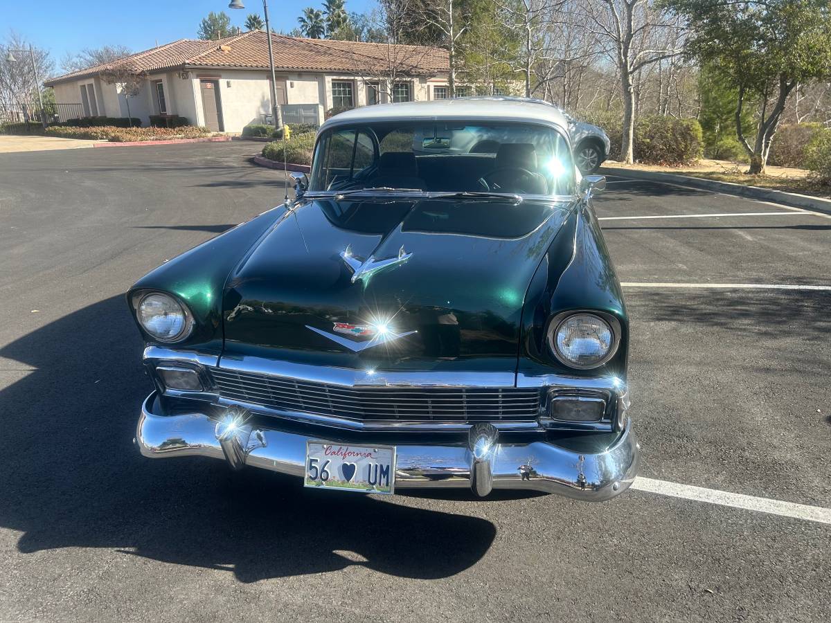 Chevy-bel-air-1956-custom-2