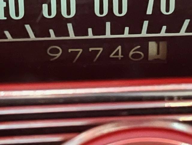 Chevy-bel-air-1961-red-12