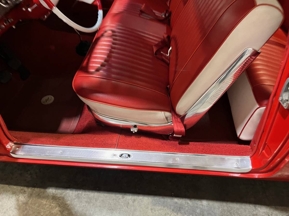 Chevy-bel-air-1961-red-16