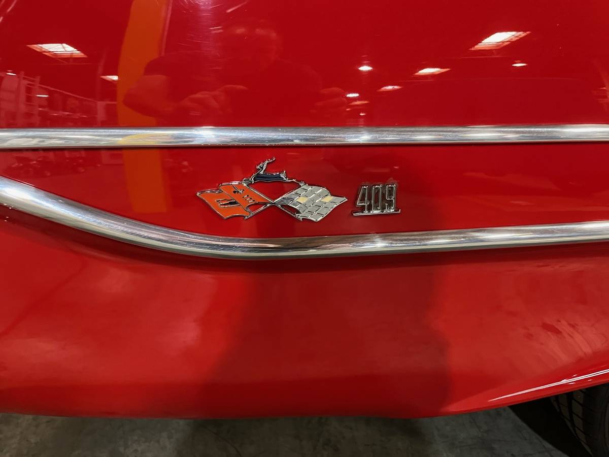 Chevy-bel-air-1961-red-21