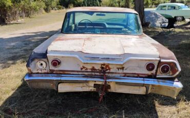 Chevy-biscayne-1963-white-11