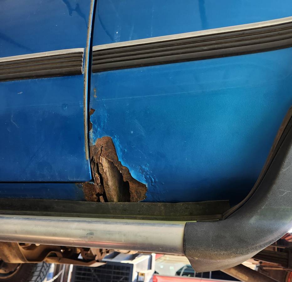 Chevy-blazer-1985-blue-13