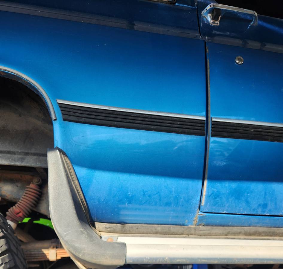 Chevy-blazer-1985-blue-15