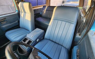 Chevy-blazer-1985-blue-21