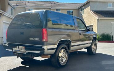 Chevy-blazer-1992-brown-1