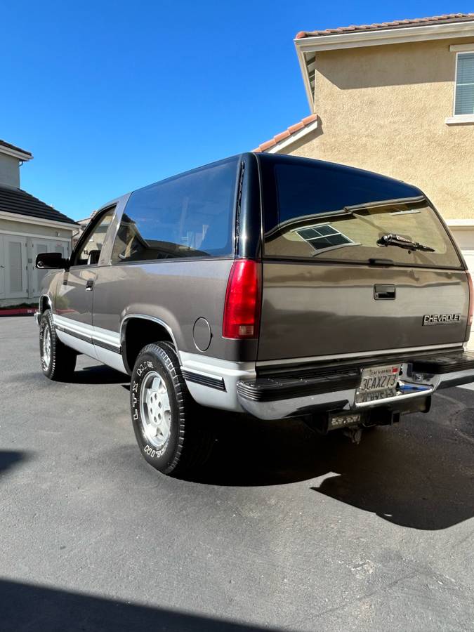 Chevy-blazer-1992-brown-10