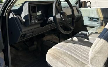 Chevy-blazer-1992-brown-4