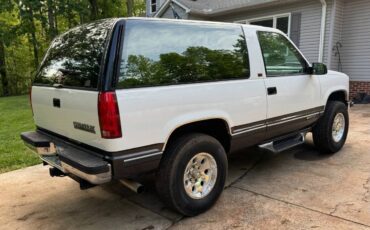 Chevy-blazer-1993-white-3