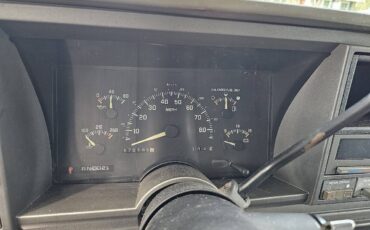 Chevy-blazer-2-door-4x4-1994-red-19