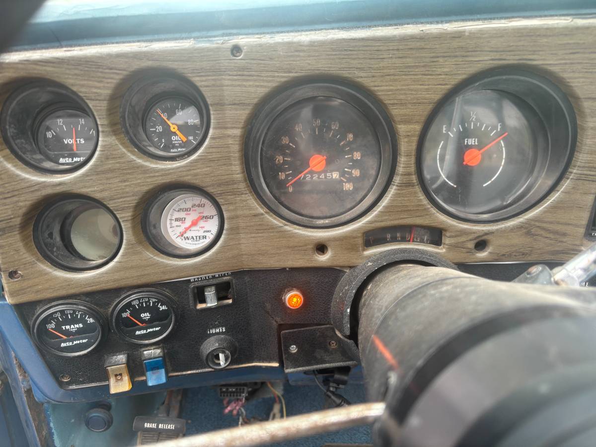 Chevy-blazer-4x4-1973-blue-5