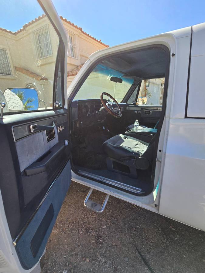 Chevy-blazer-k5-4x4-1986-white-1