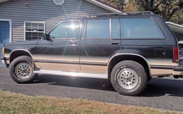 Chevy-blazer-lt-trim-4-by-4-1994-black-4