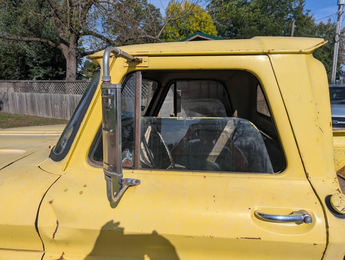 Chevy-c-10-1964-yellow-6