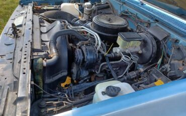 Chevy-c-10-silverado-square-body-1986-blue-18