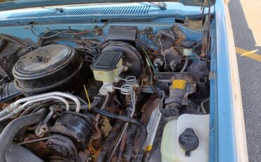 Chevy-c-10-silverado-square-body-1986-blue-19