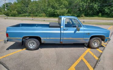Chevy-c-10-silverado-square-body-1986-blue-9