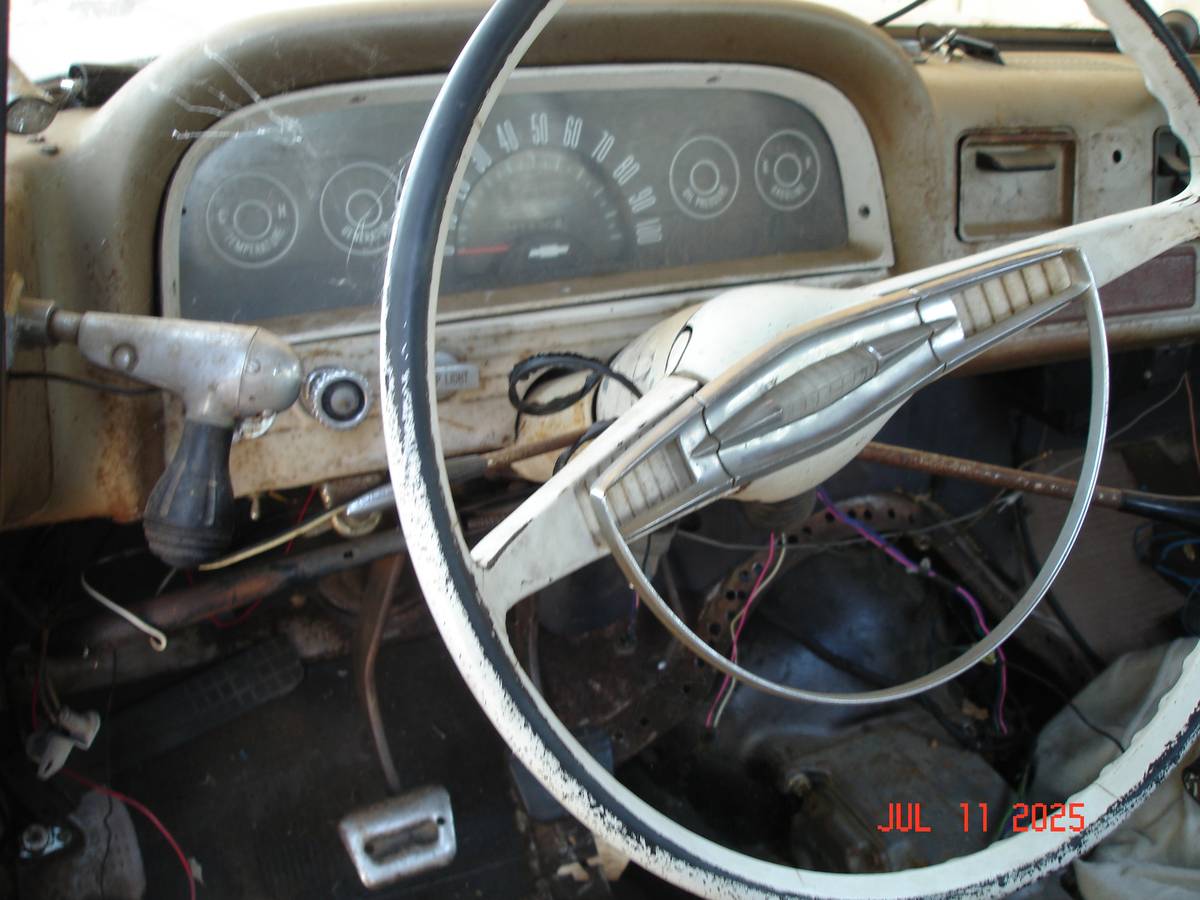 Chevy-c10-1962-23