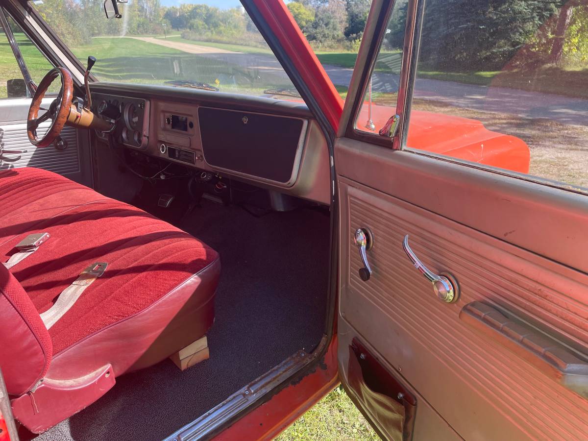 Chevy-c10-1967-red-12