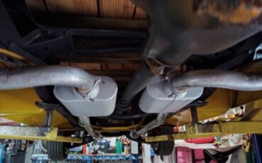 Chevy-c10-1971-custom-17