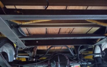 Chevy-c10-1971-custom-18