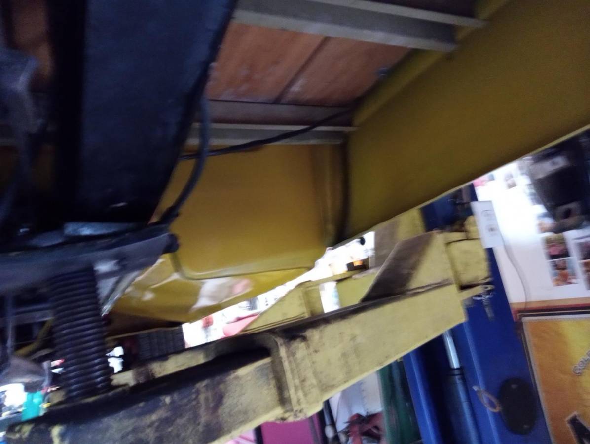 Chevy-c10-1971-custom-19