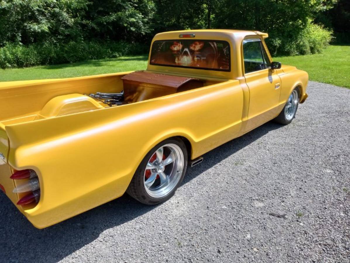 Chevy-c10-1971-custom-2