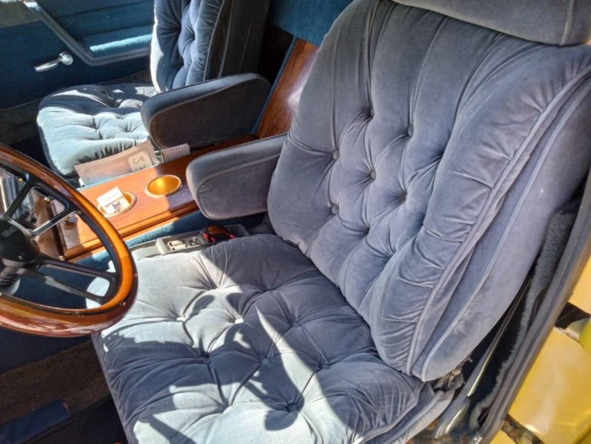 Chevy-c10-1971-custom-6