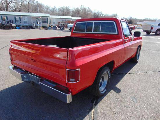 Chevy-c10-1980-red-8