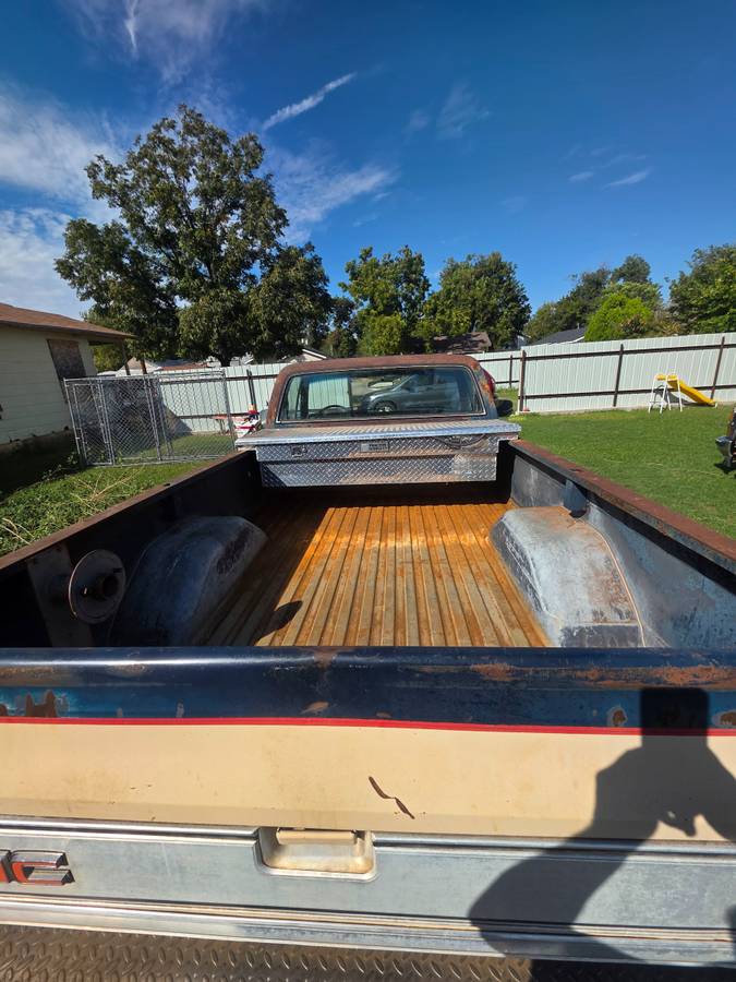 Chevy-c10-1983-2