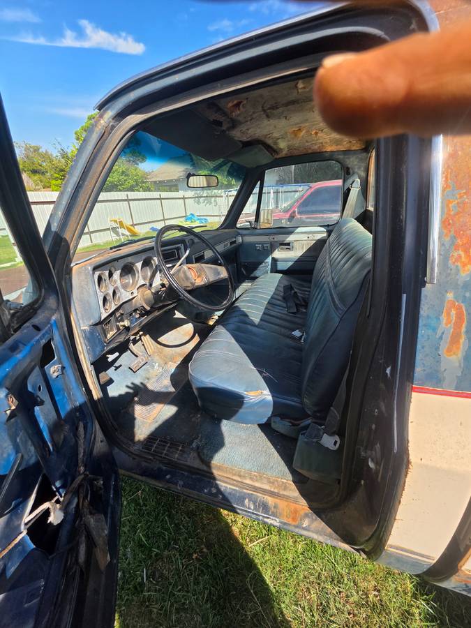 Chevy-c10-1983-3