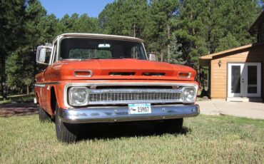 Chevy-c10-custom-1966-red-1