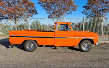 Chevy-c10-long-bed-truck-1966-orange-4