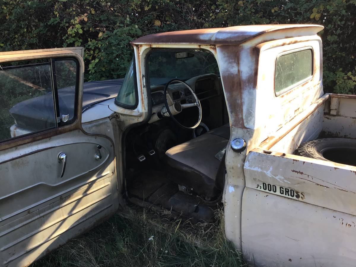 Chevy-c10-pick-up-1962-4