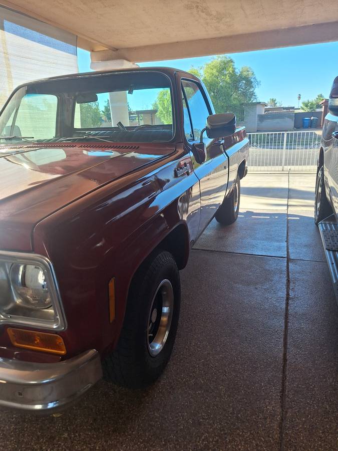 Chevy-c10-pickup-1974-red-10