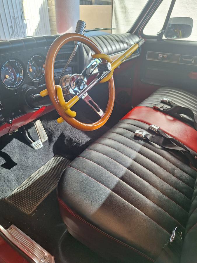 Chevy-c10-pickup-1974-red-12