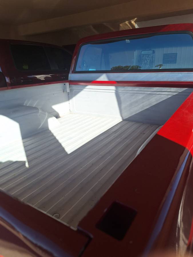 Chevy-c10-pickup-1974-red-16