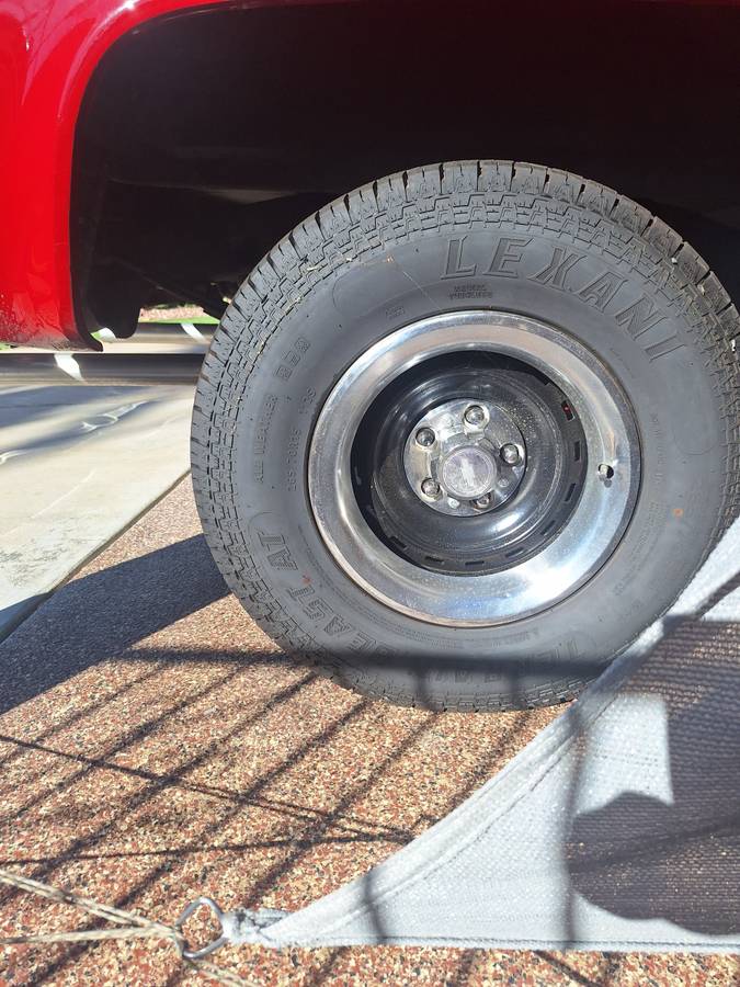 Chevy-c10-pickup-1974-red-20