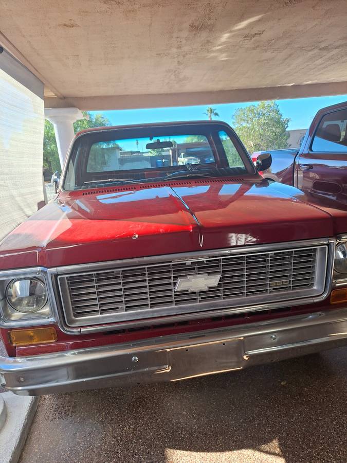 Chevy-c10-pickup-1974-red-9