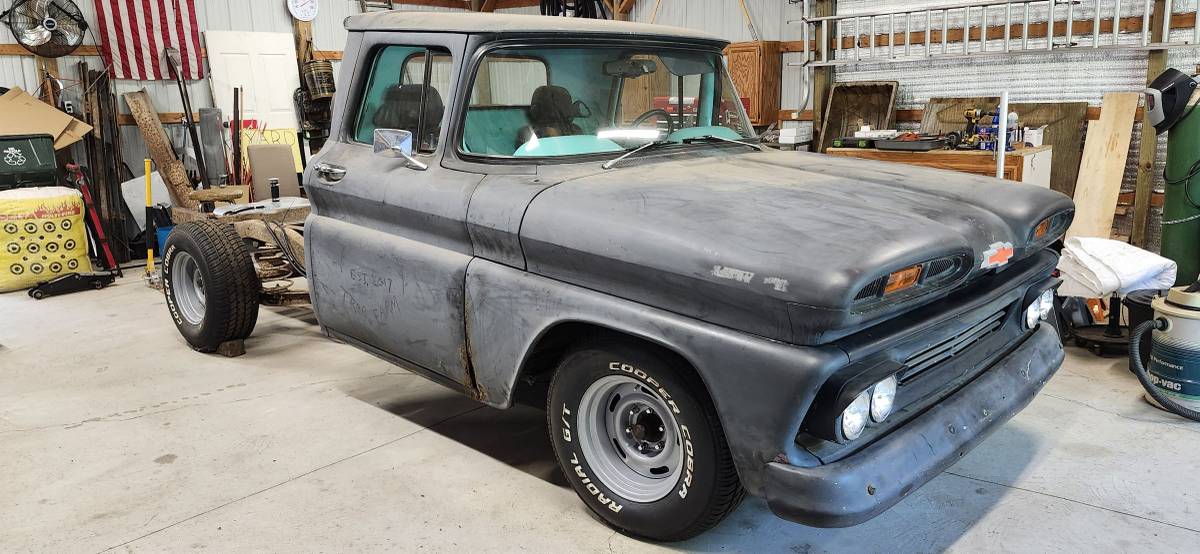 Chevy-c10-truck-1960-grey-8