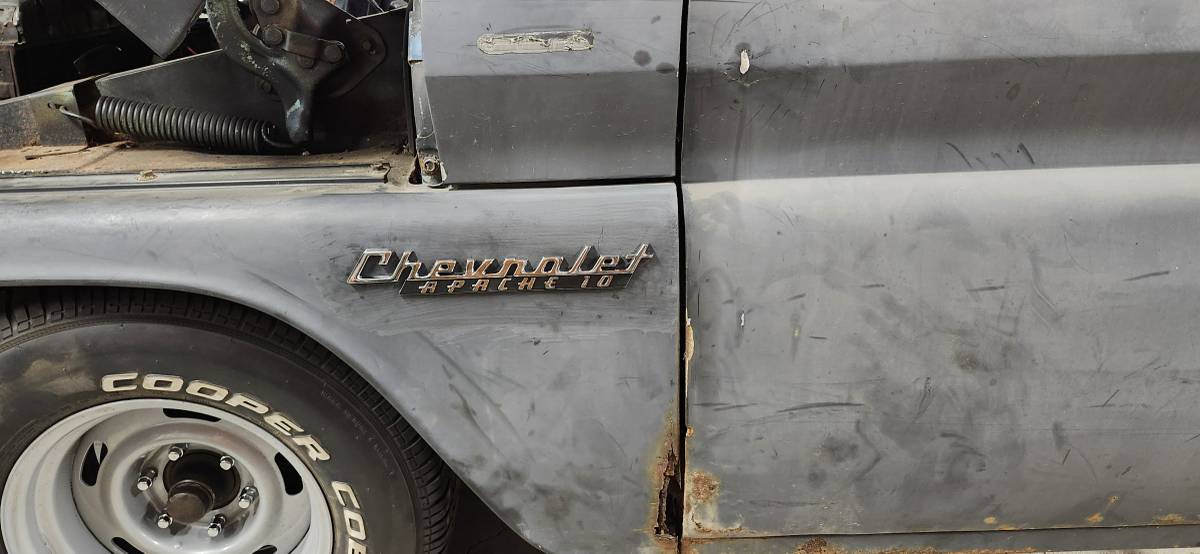 Chevy-c10-truck-1960-grey-9