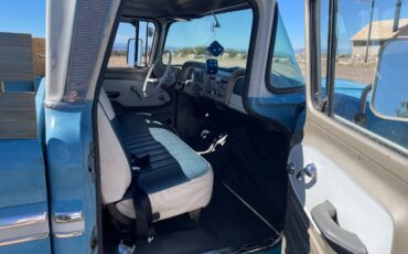 Chevy-c10-truck-1962-blue-20