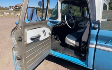 Chevy-c10-truck-1962-blue-4