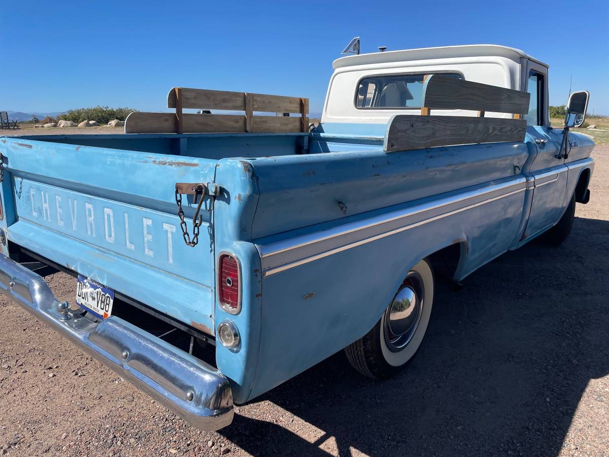 Chevy-c10-truck-1962-blue-8