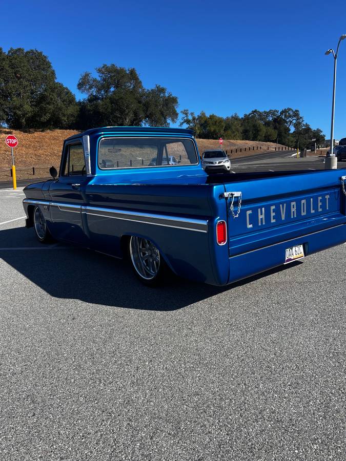 Chevy-c10-truck-1966-blue-1